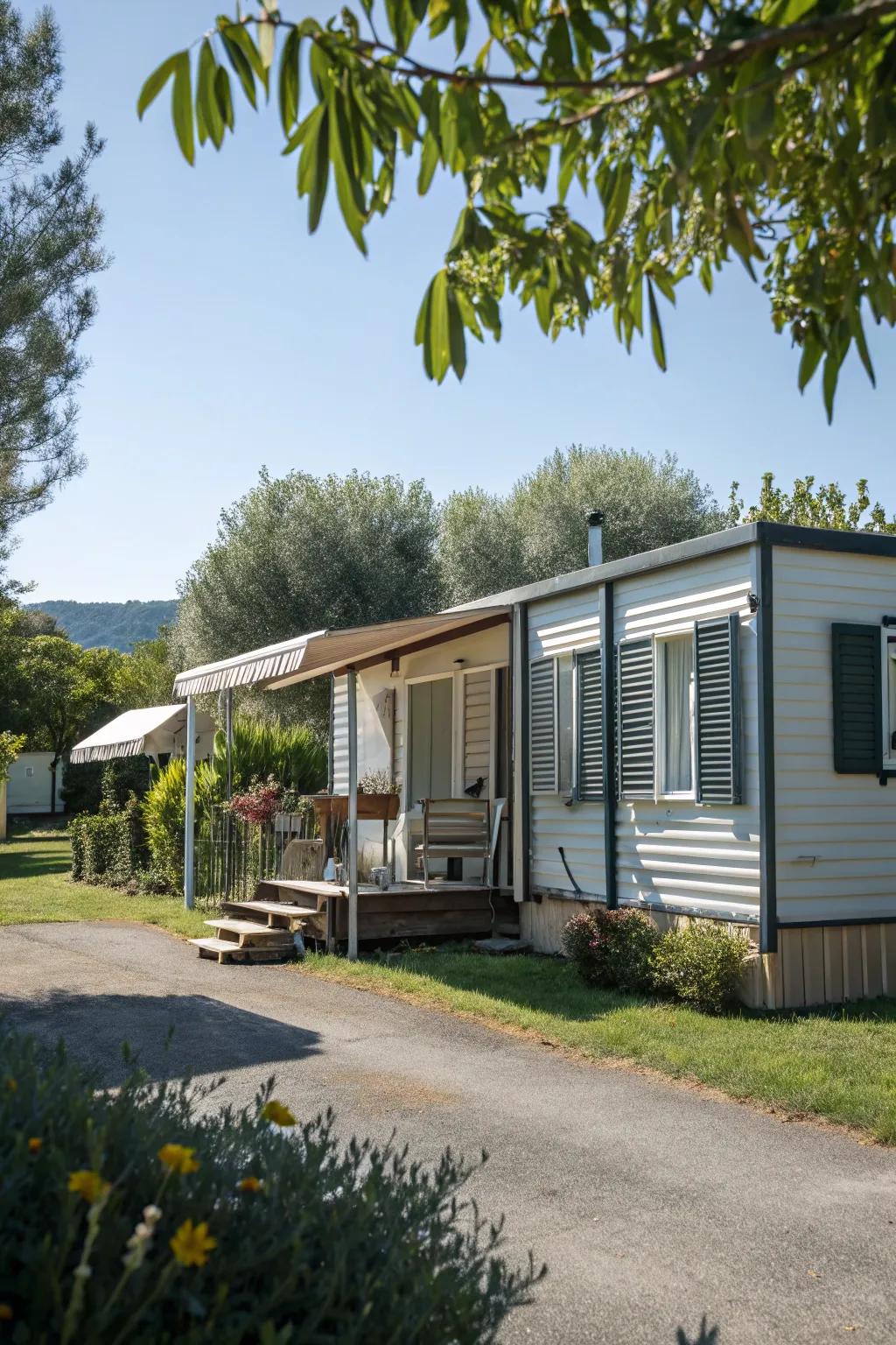 Oversized shutters creating dramatic impact on a mobile home.