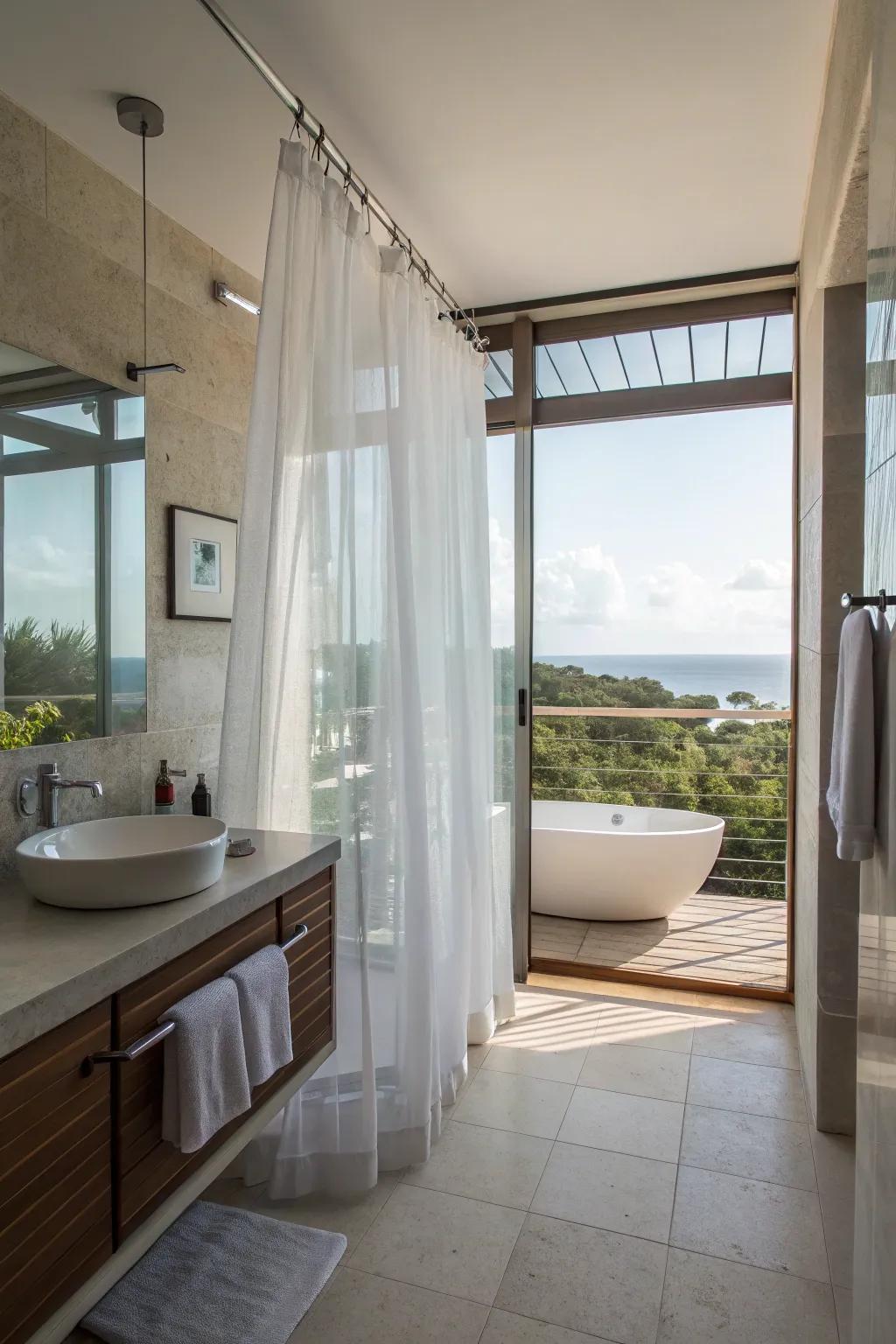 Transparent curtains make small bathrooms feel more spacious.