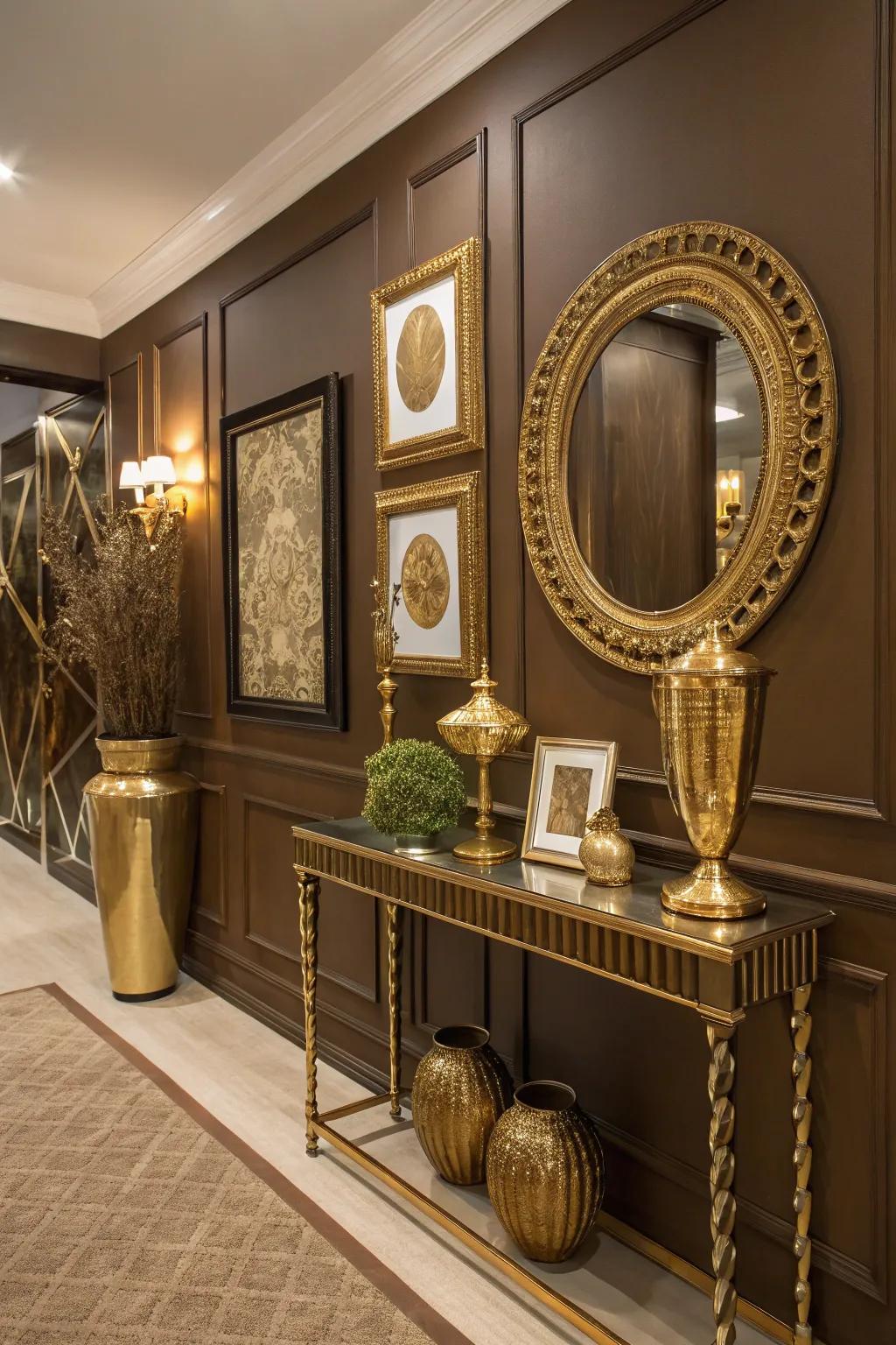 Glamour meets coziness through brown and metallic fusions.