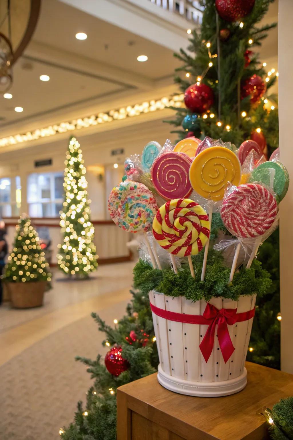 A festive holiday-themed lollipop bouquet