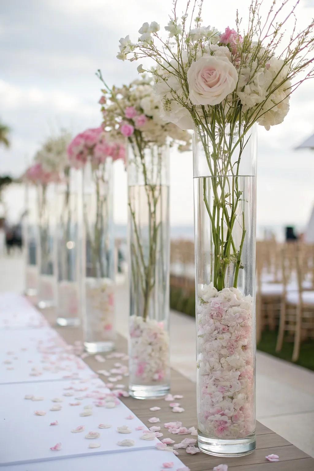 Ethereal elegance with transparent vases and airy flowers