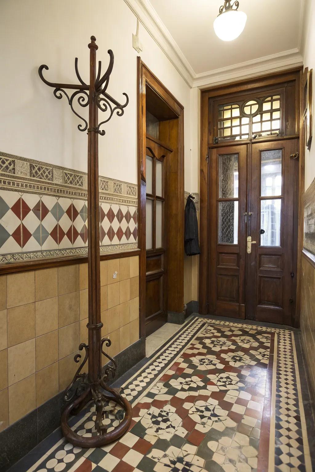 Timeless Checkerboard Pattern for an Elegant Entry